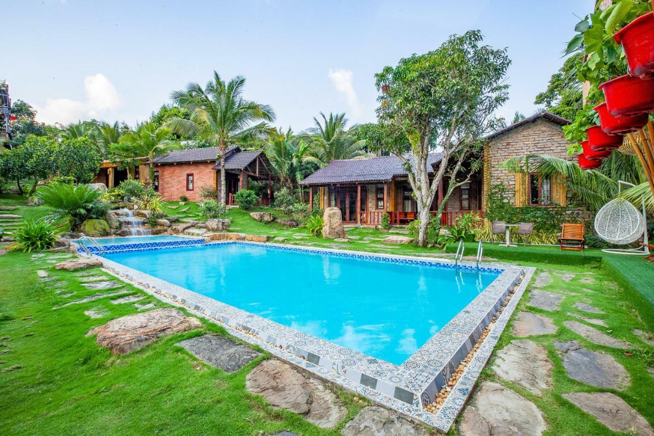 Oyo 164 Mely Wow Resort Phu Quoc Esterno foto
